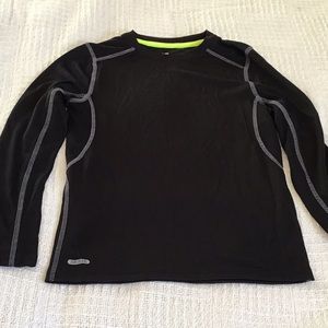 NWT Boys size 8 long-sleeve moisture wicking T